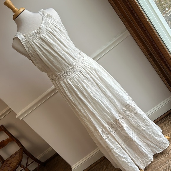 Free People Carla White Cotton Lace Maxi Dress V-neck Size Small NWT - Picture 8 of 10